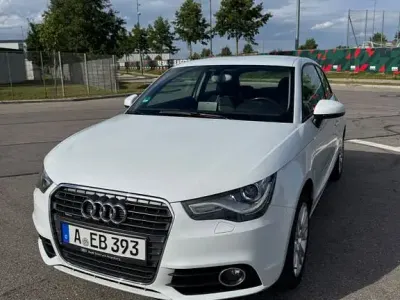Gebraucht Audi A1 Ambition 86 PS (63 kW) 2012 Weiß Kleinwagen