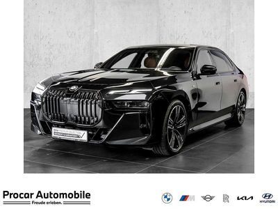 BMW 740