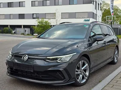 Gebraucht VW Golf VIII R-line 150 PS (110 kW) 2022 Grau Kombi