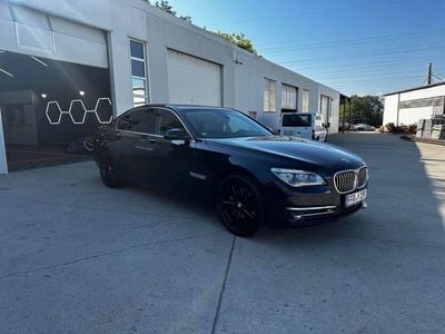 BMW 730