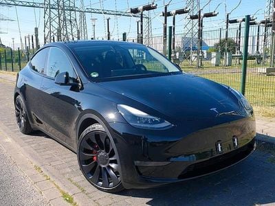 Schwarz Gebraucht 2022 Tesla Model Y Performance SUV | 35.990 € (Guter Preis)