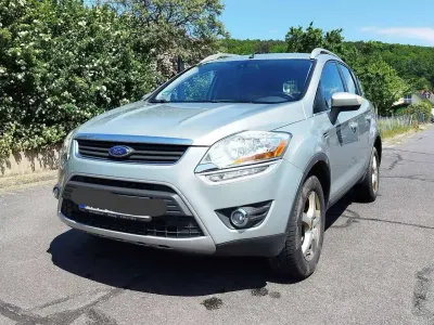 Używany Ford Kuga 136 KM (100 kW) 2009 Srebrny SUV