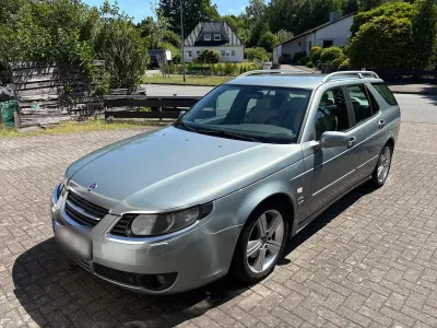 Gebraucht Saab 9-5 Griffin 220 PS (161 kW) 2009 Grün Kombi