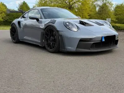 Gebraucht Porsche 911 GT3 RS 525 PS (386 kW) 2024 Grau Coupé