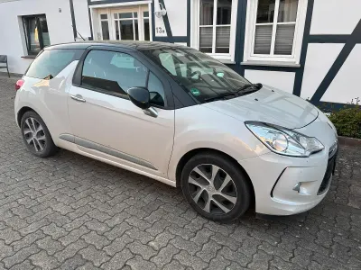 Usata Citroën DS3 100 CV (73 kW) 2015 Bianco Utilitaria