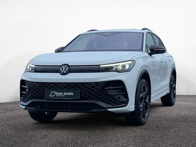 Pure white Neu 2025 VW Tiguan R-line SUV | 59.980 € (Etwas zu teuer)