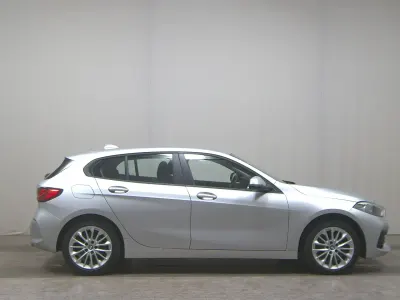 Usata BMW 118 Advantage 150 CV (110 kW) 2021 Argento Utilitaria