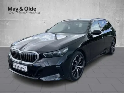 Gebraucht BMW 520 Performance 208 PS (152 kW) 2025 Schwarz Kombi