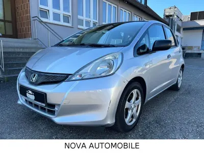 Gebraucht Honda Jazz S 90 PS (66 kW) 2011 Silber Kleinwagen