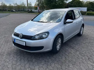 Gebraucht VW Golf VI 70 PS (51 kW) 2009 Silber Kleinwagen
