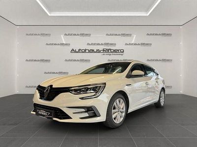 Gebraucht Renault Mégane IV Business 116 PS (85 kW) 2022 Weiß Limousine