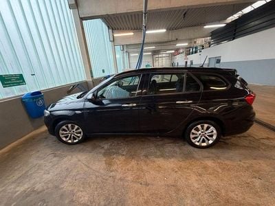 Second-hand Fiat Tipo 120 CP (88 kW) 2017 Negru Berlinǎ