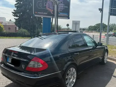 Gebraucht Mercedes E320 Avantgarde 224 PS (164 kW) 2006 Schwarz Limousine