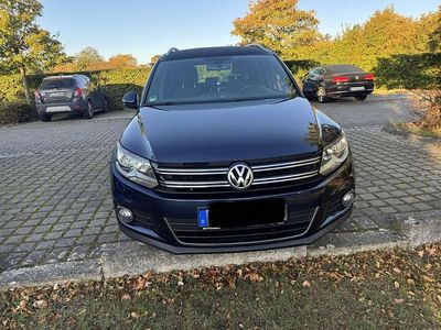 Blau Gebraucht 2015 VW Tiguan LOUNGE SUV | 11.000 € (Fairer Preis)