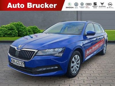 Blau Gebraucht 2019 Skoda Superb Active Kombi | 21.990 € (Teuer)