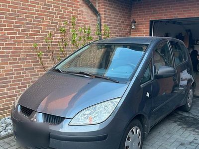 Gebraucht Mitsubishi Colt 70 PS (51 kW) 2005 Grau Kleinwagen