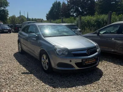 Gebraucht Opel Astra GTC 105 PS (77 kW) 2006 Silber Coupé