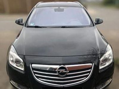 Gebraucht Opel Insignia Sport 250 PS (183 kW) 2012 Schwarz Kombi