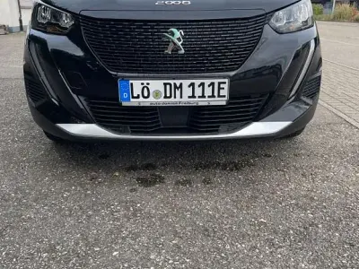 Gebraucht Peugeot e-2008