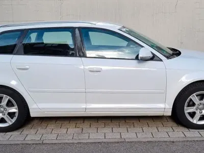 Gebraucht Audi A3 Ambition 125 PS (91 kW) 2009 Weiß Kleinwagen
