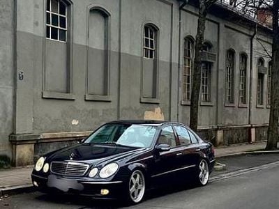 Mercedes E500
