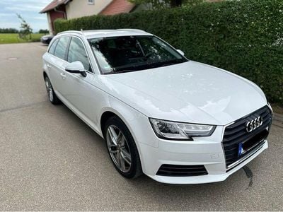 Gebraucht Audi A4 Attraction 190 PS (139 kW) 2016 Weiß Kombi