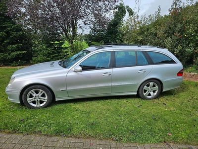 Mercedes E280
