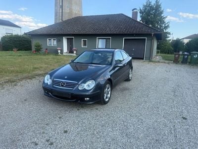 Mercedes C220
