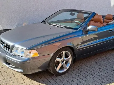 Usata Volvo C70 163 CV (119 kW) 2005 Grigio Cabrio