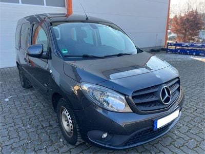 Mercedes Citan 111