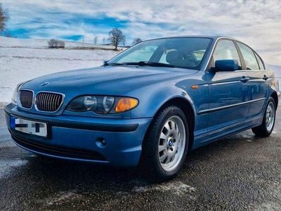 Usata BMW 320 170 CV (125 kW) 2003 Blu Berlina