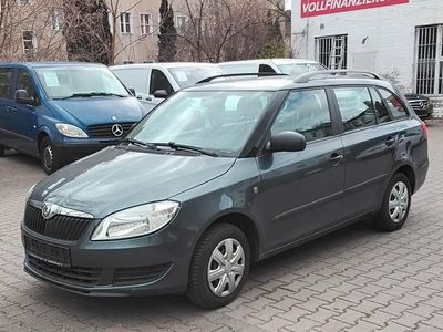 Gebraucht Skoda Fabia Active 86 PS (63 kW) 2012 Grau Kombi