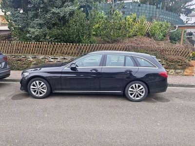 Second-hand Mercedes C180 156 CP (114 kW) 2019 Negru Break