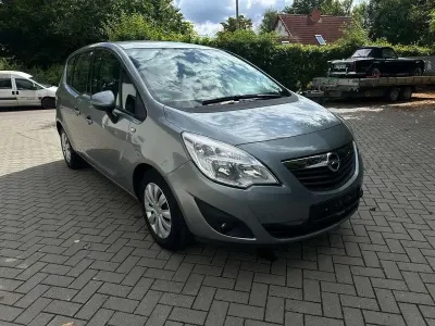 Gebraucht Opel Meriva Edition 101 PS (74 kW) 2010 Grau m Van / Kleinbus
