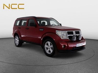 Gebraucht Dodge Nitro SXT 177 PS (130 kW) 2010 Rot SUV