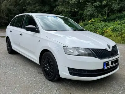 Gebraucht Skoda Rapid 86 PS (63 kW) 2013 Weiß Kleinwagen