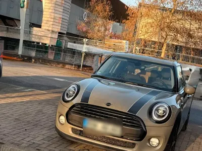 Gebraucht Mini Cooper 102 PS (75 kW) 2018 Grau Kleinwagen
