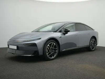 Ny XPENG P7 230 kW (313 HK) 2026 Grå Sedan