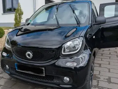 Usata Smart ForFour 71 CV (52 kW) 2017 Nero Utilitaria
