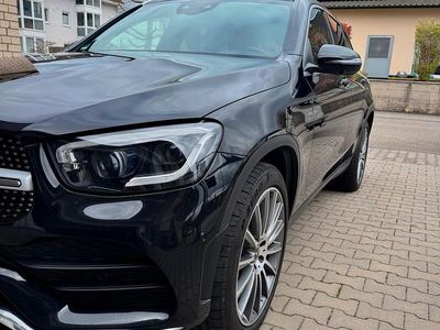 Gebraucht Mercedes GLC300 245 PS (180 kW) 2019 Schwarz SUV