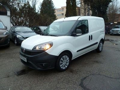 Weiß Gebraucht 2018 Fiat Doblò Van / Kleinbus | 8.700 € (Etwas zu teuer)
