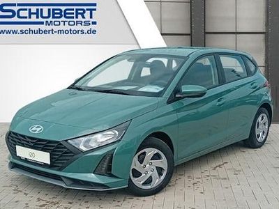 Gebraucht Hyundai i20 Select 79 PS (58 kW) 2025 Grün Limousine