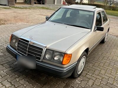 gebraucht Mercedes E230 W124