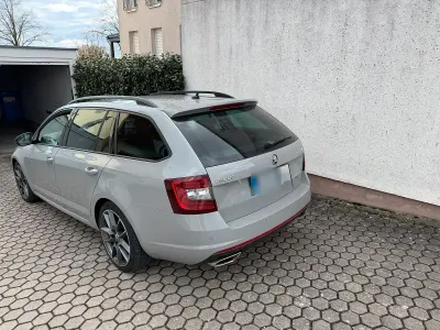 Gebraucht Skoda Octavia RS 245 PS (180 kW) 2019 Grau Kombi