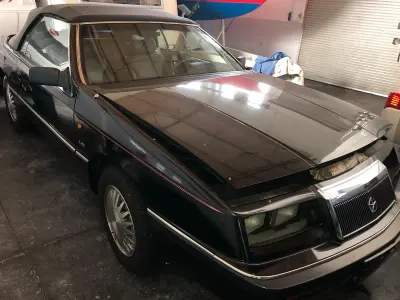 Gebraucht Chrysler Le Baron 136 PS (100 kW) 1990 Schwarz Cabrio