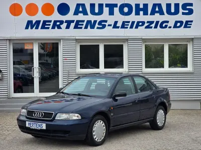 Occasion Audi A4 150 ch (110 kW) 1996 Bleue Berline