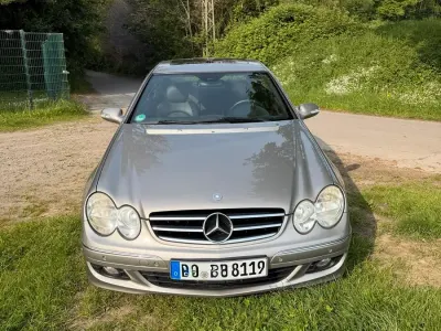 Gebraucht Mercedes CLK200 163 PS (119 kW) 2007 Silber Coupé