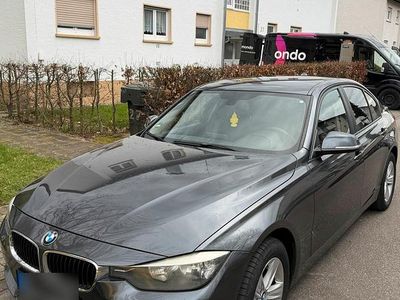 Gebraucht BMW 316 116 PS (85 kW) 2012 Grau Limousine