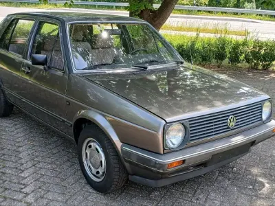 Gebraucht VW Golf II 75 PS (55 kW) 1984 Grau Kleinwagen