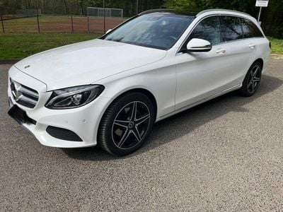 Second-hand Mercedes C200 136 CP (100 kW) 2018 Alb Berlinǎ